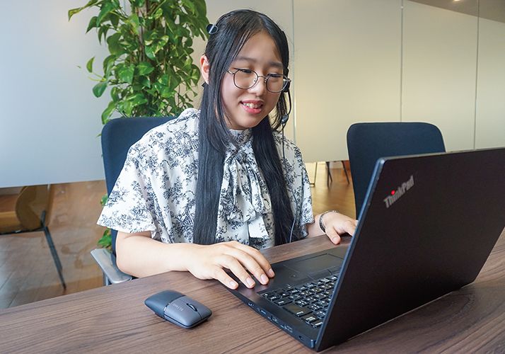 入社2年目の三浦さんもお客様対応で活躍中