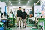作業着がリニューアル! 製造業の3Kを覆す清潔感のある職場へ