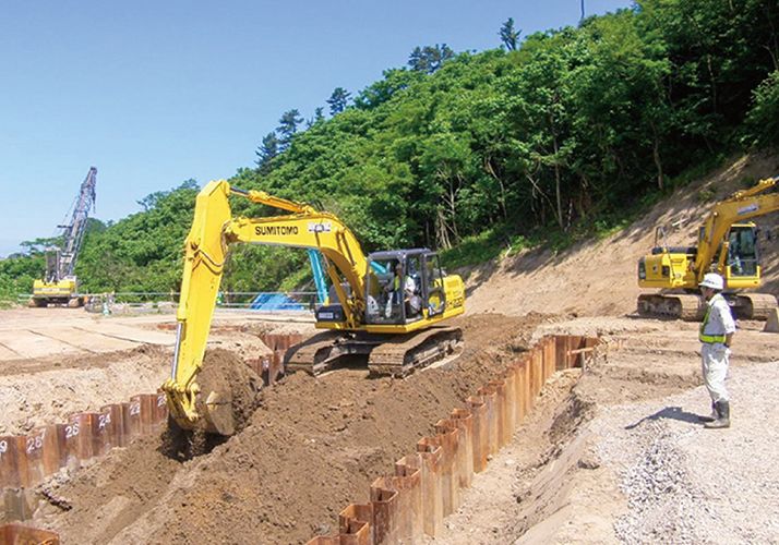 重機による掘削工事