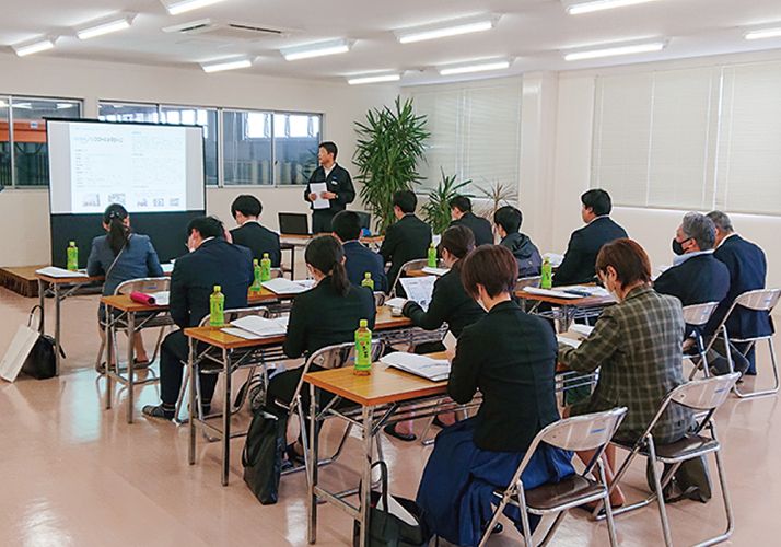 希望者向けの会社説明会